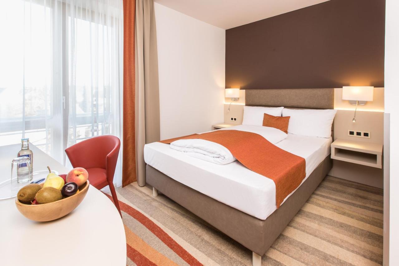 Hotel Kapuzinerhof Біберах-на-Рісі Екстер'єр фото